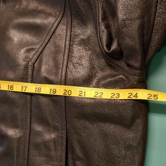 Wilson Leather Jacket with Thinsulate Ultra lining - Picture 11 of 15